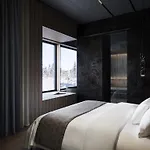 Arcora Boutique & מלון 5*